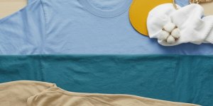 T-shirts bleu, vert et beige 