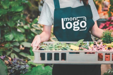 exemple de logo imprimé sur un tablier personnalisable