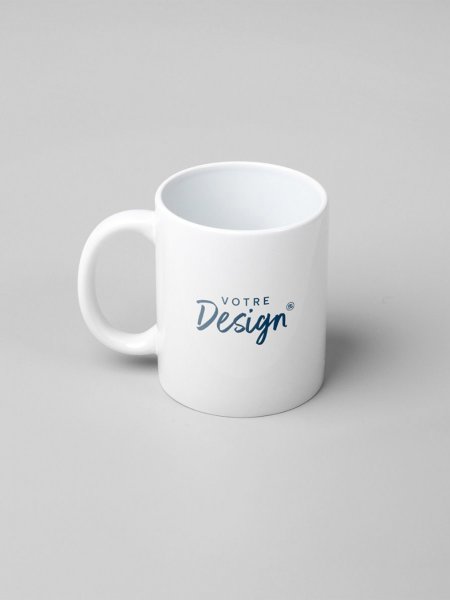 Mug blanc personnalisé avec votre logo dans la zone de personnalisation
