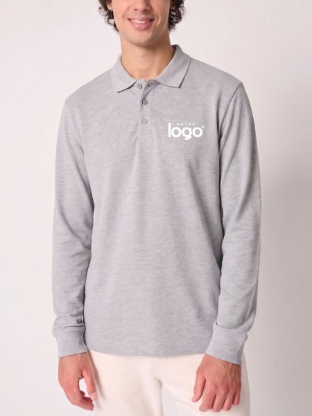 mannequin homme de face portant le Polo piqué manches longues homme Basic personnalisable mannequin homme de face portant le Polo piqué manches longues homme Basic personnalisable