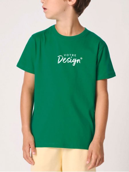 mannequin enfant garçon de face portant le T-shirt enfant Basic personnalisable mannequin enfant garçon de face portant le T-shirt enfant Basic personnalisable