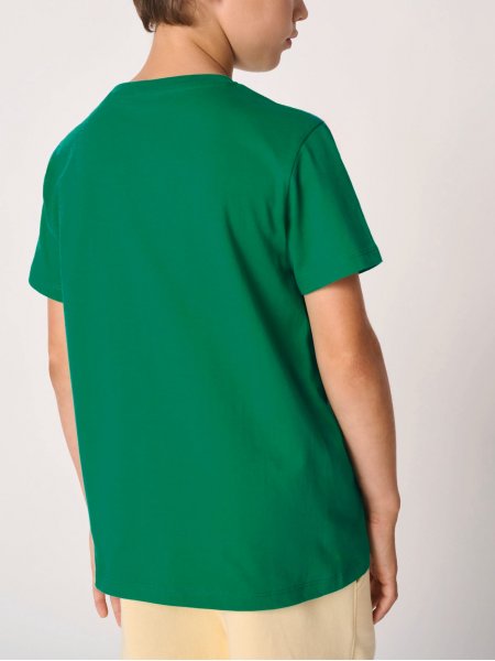 mannequin enfant garçon de dos portant le T-shirt enfant Basic personnalisable mannequin enfant garçon de dos portant le T-shirt enfant Basic personnalisable