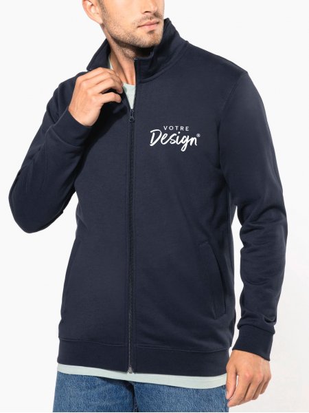 mannequin homme portant la Veste molleton zippée homme personnalisable