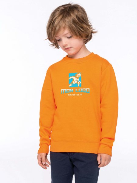 Sweat col rond pour enfant K475 en coloris Orange avec exemple d'impression sur l'avant