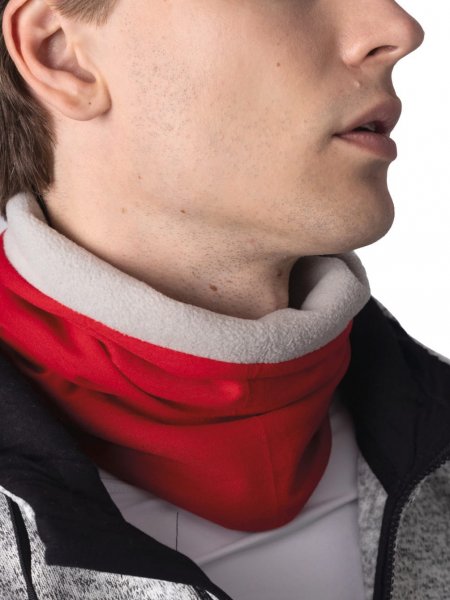 mannequin homme de face Tour de cou doublé polaire personnalisable