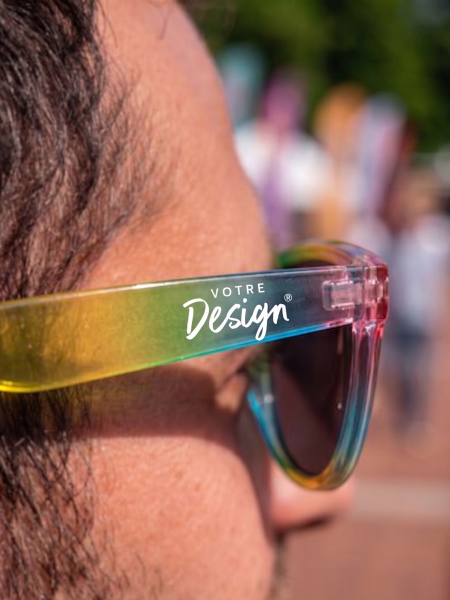zoom sur les Lunettes de soleil multicolores arc-en-ciel personnalisable zoom sur les Lunettes de soleil multicolores arc-en-ciel personnalisable