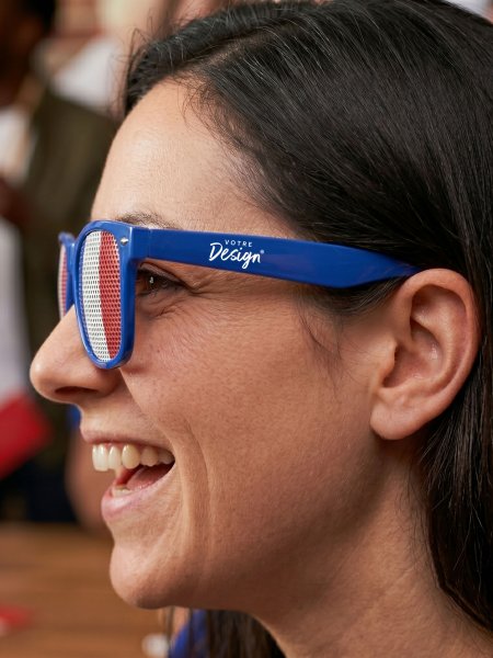 zoom sur les Lunettes avec des verres au couleurs des pays personnalisable zoom sur les Lunettes avec des verres au couleurs des pays personnalisable