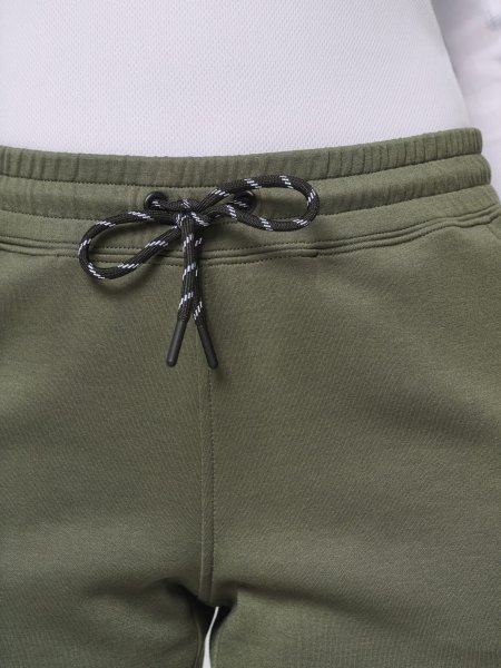 zoom sur la ceinture du Short femme personnalisable zoom sur la ceinture du Short femme personnalisable