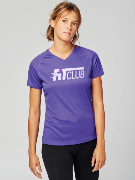 Exemple de logo floqué sur le tee shirt de sport pour femme col V PA477 en coloris Violet