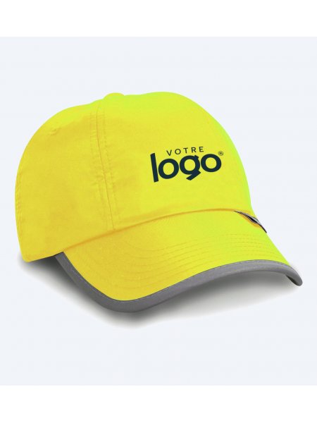 Casquette de sécurité personnalisée RC35 en coloris Safety Yellow, exemple de logo marqué sur la face avant