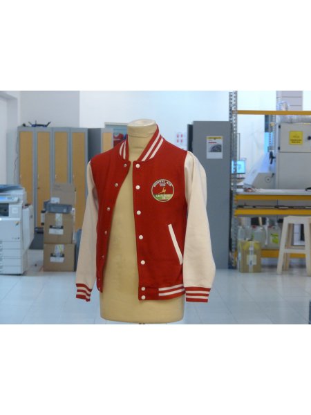 veste teddy rouge JH043 à manches contrastées