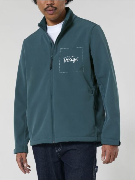 homme portant la veste navigator personnalisée avec un logo en coloris stargazer