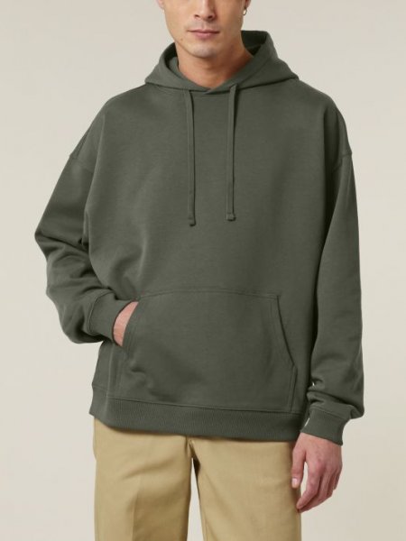 mannequin homme de face portant le sweat slammer 2.0 en khaki 