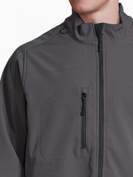 Détails col et poche poitrine de la veste Softshell Relax en coloris Anthracite