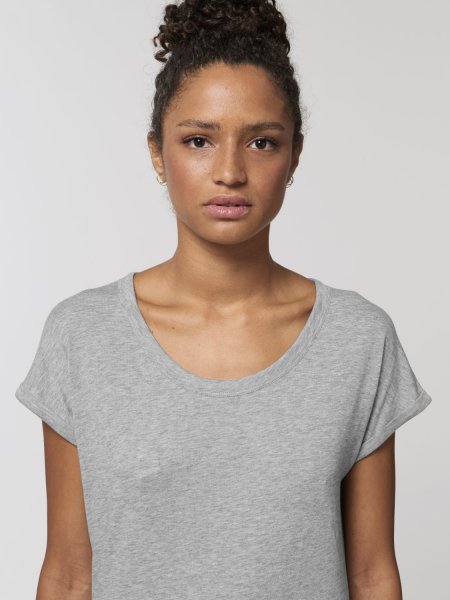 Col large du tee-shirt STTW112 pour femme en coloris heather grey