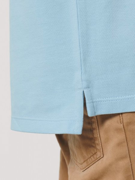 Zoom sur le bas du polo manches courtes pour enfant Mini Sprinter