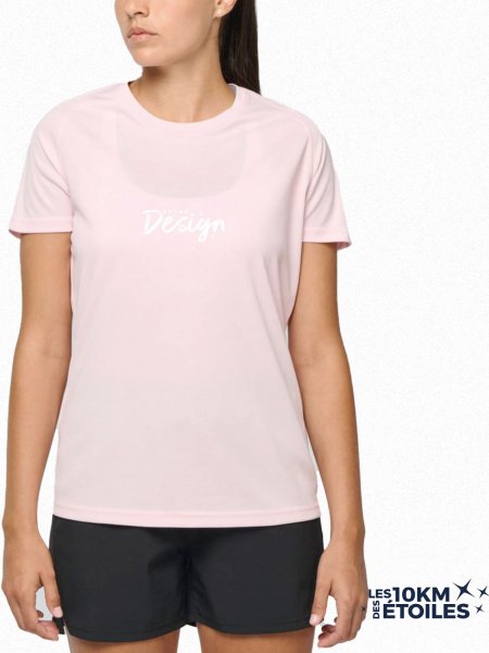 mannequin femme de face portant le T-shirt Femme col rond 10 km des Étoiles personnalisable mannequin femme de face portant le T-shirt Femme col rond 10 km des Étoiles personnalisable
