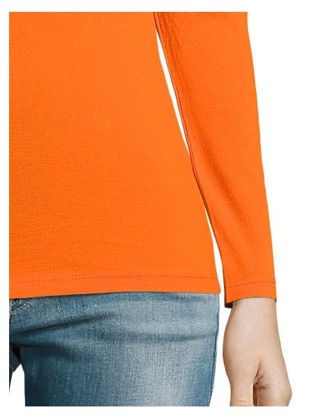 Zoom sur les détails du poignet et du bas de taille du polo manches longues pour femme Perfect LSL Women en coloris Orange