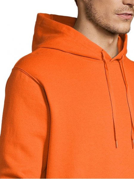 Zoom détails capuche et épaule sweat Slam en coloris orange Zoom sur les détails capuche et épaule sweat Slam en coloris orange