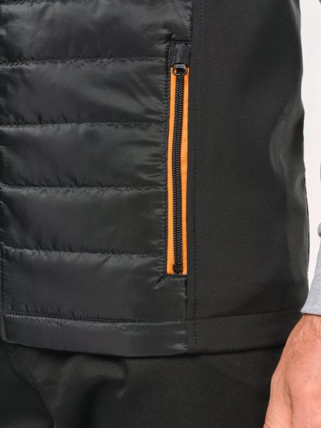 zoom sur la poche du Bodywarmer Day To Day bi-matière unisexe personnalisable