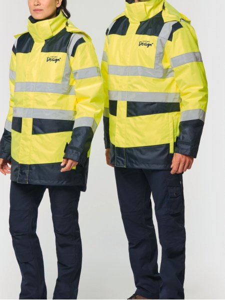 mannequin homme et mannequin femme de face portant la Parka de sécurité recyclée 4 en 1 unisexe personnalisable mannequin homme et mannequin femme de face portant la Parka de sécurité recyclée 4 en 1 unisexe personnalisable