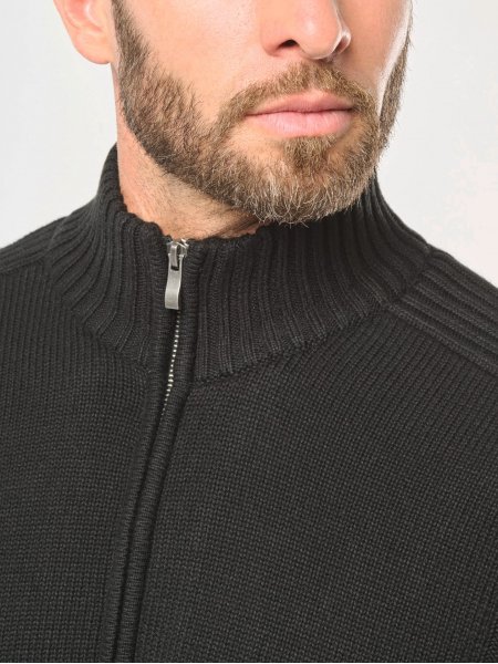 zoom sur le col du Cardigan doublé polaire homme personnalisable
