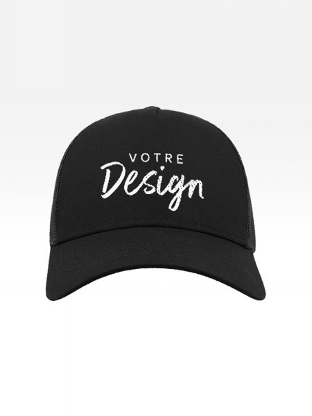 Exemple de marquage personnalisé sur la casquette trucker 5 panneaux premium AT085 en coloris noir