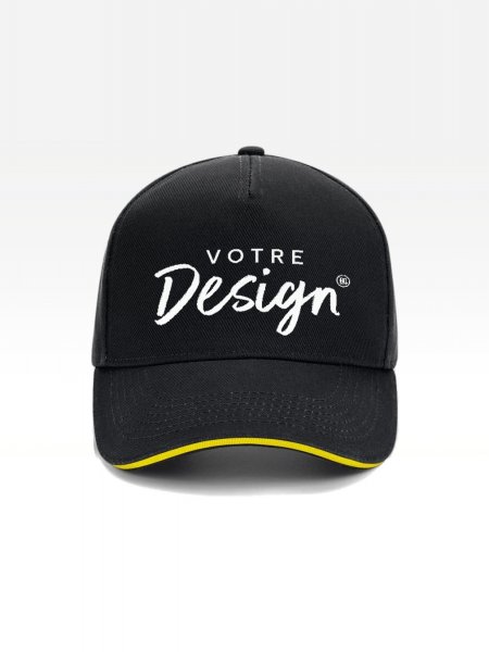 Exemple de marquage personnalisé sur la casquette Ultimate 5 panneaux sandwich contrasté B15C