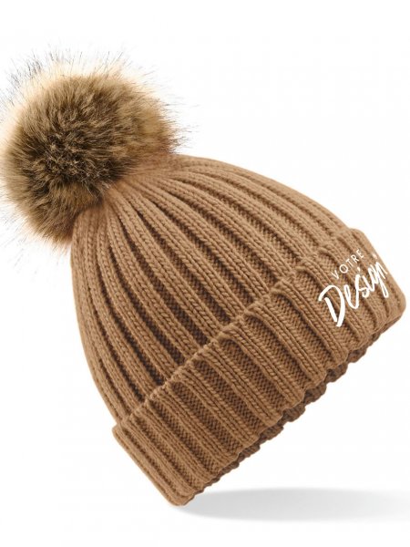 Bonnet epais avec pompon en fausse fourrure personnalisable Bonnet epais avec pompon en fausse fourrure personnalisable