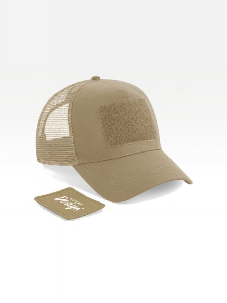 Exemple de marquage personnalisé sur la casquette Filet Réglable à l'Arrière avec Patch Amovible B641 Exemple de marquage personnalisé sur la casquette Filet Réglable à l'Arrière avec Patch Amovible B641