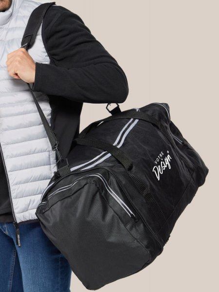 Sac de sport 55 BM907 porté, personnalisé avec votre design Sac de sport 55 BM907 porté, personnalisé avec votre design