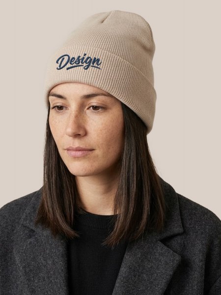 Bonnet Original à revers B45 Sand porté, personnalisé avec votre design brodé