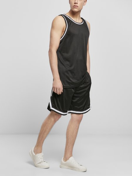 Short de basket personnalisable BY047 en coloris Black/White avec le débardeur BY009 assorti