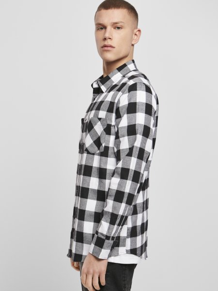 Vue de profil de la chemise à carreaux personnalisable BY031 en coloris Black / White Vue de profil de la chemise à carreaux personnalisable BY031 en coloris Black / White