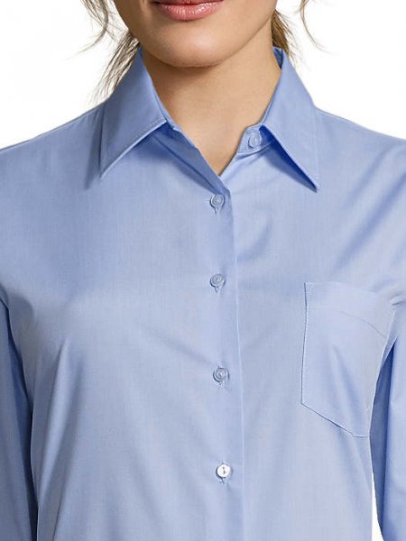 Zoom sur le col renforcé de la chemise Executive en coloris Ciel Zoom sur le col renforcé de la chemise Executive en coloris Ciel