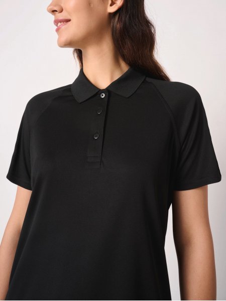 zoom sur le col du Polo sport femme personnalisable