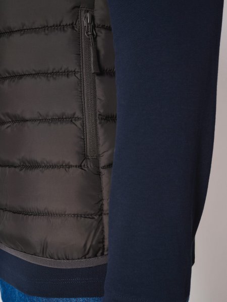 zoom sur la poche du Bodywarmer matelassé homme personnalisable zoom sur la poche du Bodywarmer matelassé homme personnalisable