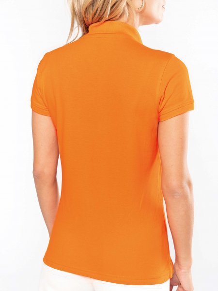 Dos du polo manches courtes pour femme K242 en coloris orange Dos du polo manches courtes pour femme K242 en coloris orange