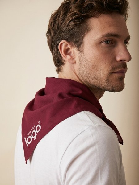 Bandana personnalisable FIESTA Wine porté avec votre logo