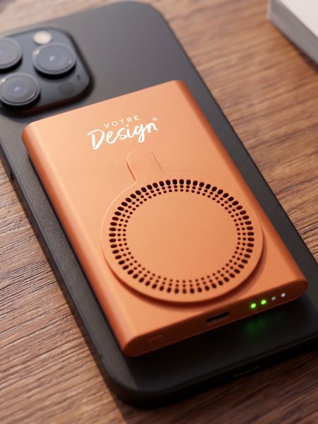 zoom sur la Batterie externe personnalisable zoom sur la Batterie externe personnalisable