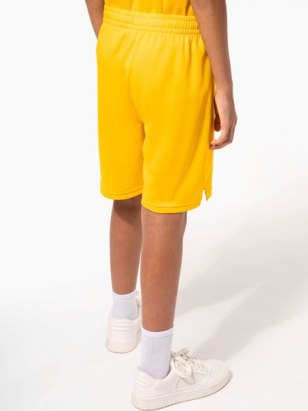 mannequin enfant de dos portant le Short de basket-ball enfant personnalisable 