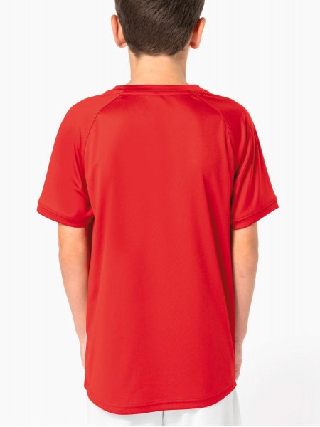 mannequin enfant garçon de dos portant le Maillot multisport polyester sublimé enfant personnalisable