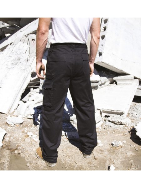 Mannequin homme de dos portant le pantalon de travail multipoches R308M en coloris Black
