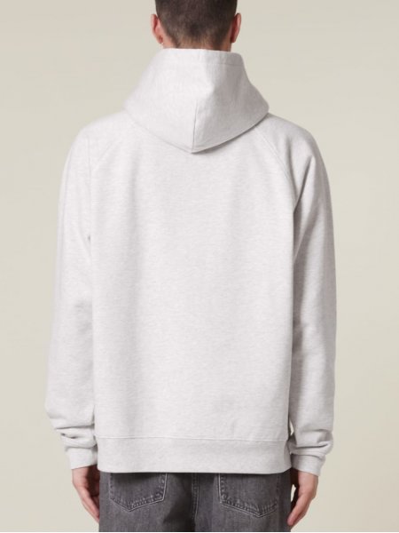 mannequin homme de dos portant le Sweat Striker personnalisable mannequin homme de dos portant le Sweat Striker personnalisable