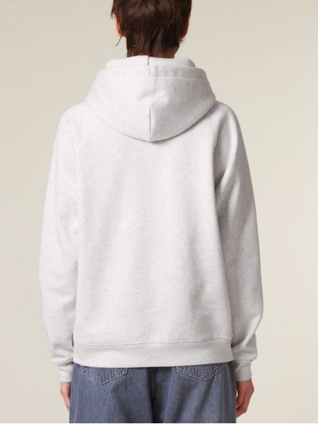 mannequin femme de dos portant le Sweat Striker personnalisable mannequin femme de dos portant le Sweat Striker personnalisable