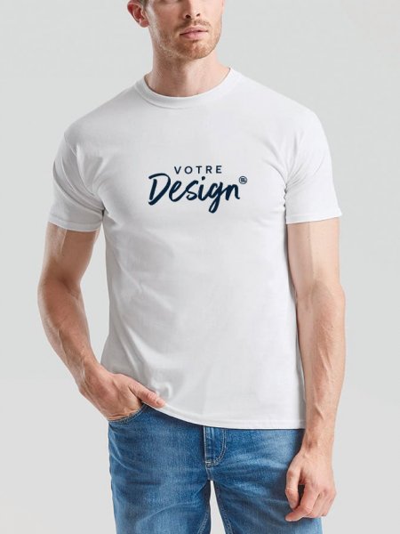mannequin homme de face portant le T-shirt manches courtes Super Premium personnalisable mannequin homme de face portant le T-shirt manches courtes Super Premium personnalisable
