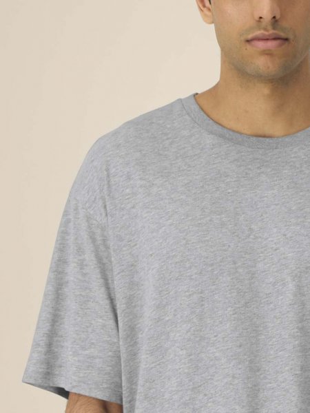 Zoom sur le col du T-shirt Blaker personnalisable Zoom sur le col du T-shirt Blaker personnalisable