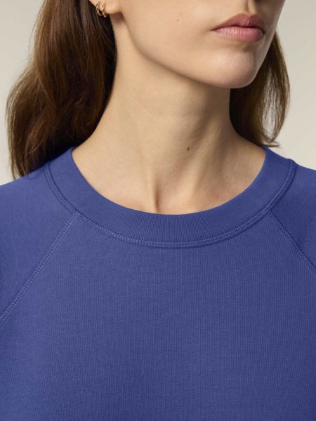 zoom sur le col du Sweat Stella Clara personnalisable zoom sur le col du Sweat Stella Clara personnalisable