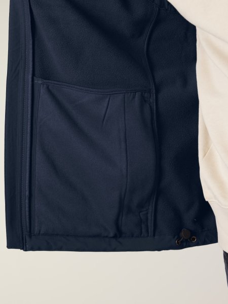 zoom sur la poche intérieure de la Stanley Trail Blazer personnalisable zoom sur la poche intérieure de la Stanley Trail Blazer personnalisable
