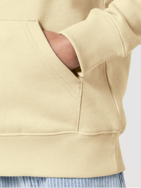 zoom sur la poche du sweat à personnaliser Mini Cruiser 2.0 dans le coloris Butter zoom sur la poche du sweat à personnaliser Mini Cruiser 2.0 dans le coloris Butter